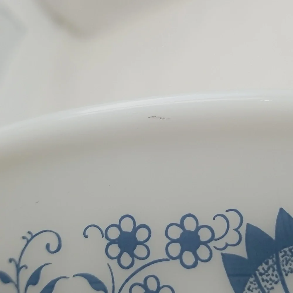 Glasbake Blue Onion Casserole with Lid